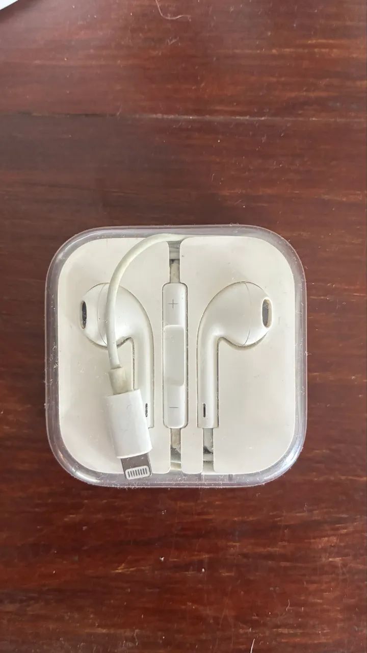 Apple EarPods Original Lightning para iPhone - Funcionando Perfeitamente - Foto 4