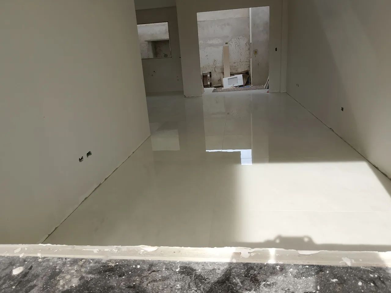 Azulejista a partir de 45 o m2 - Foto 3