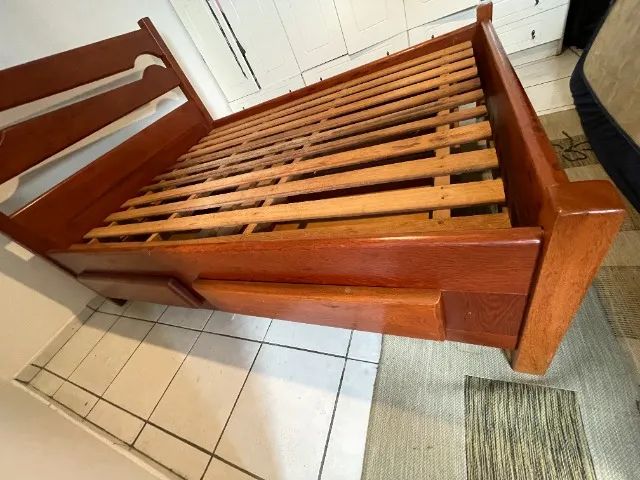 Cama de madeira - Foto 2