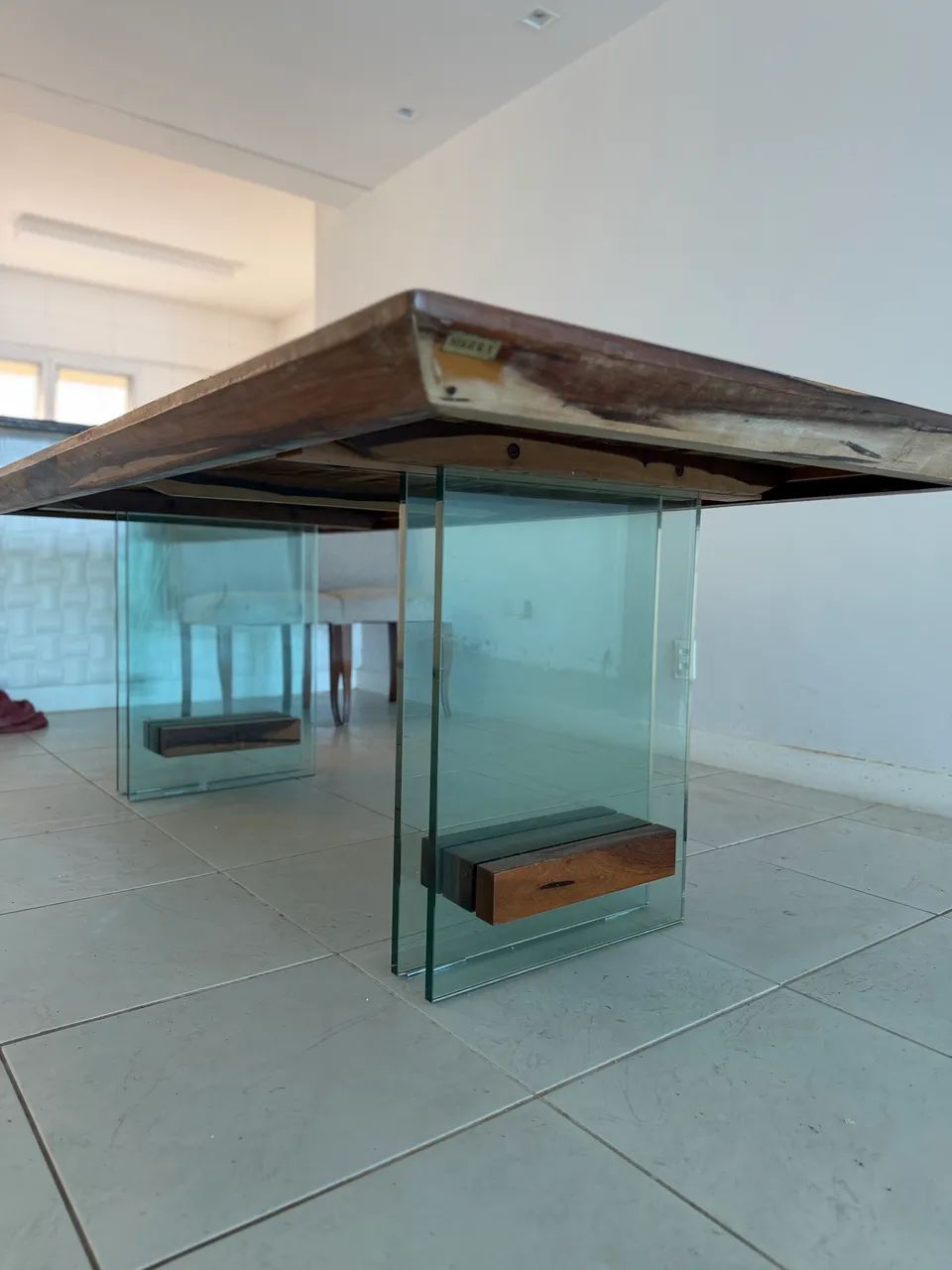 Vendo mesa em Madeira maciça  - Foto 5