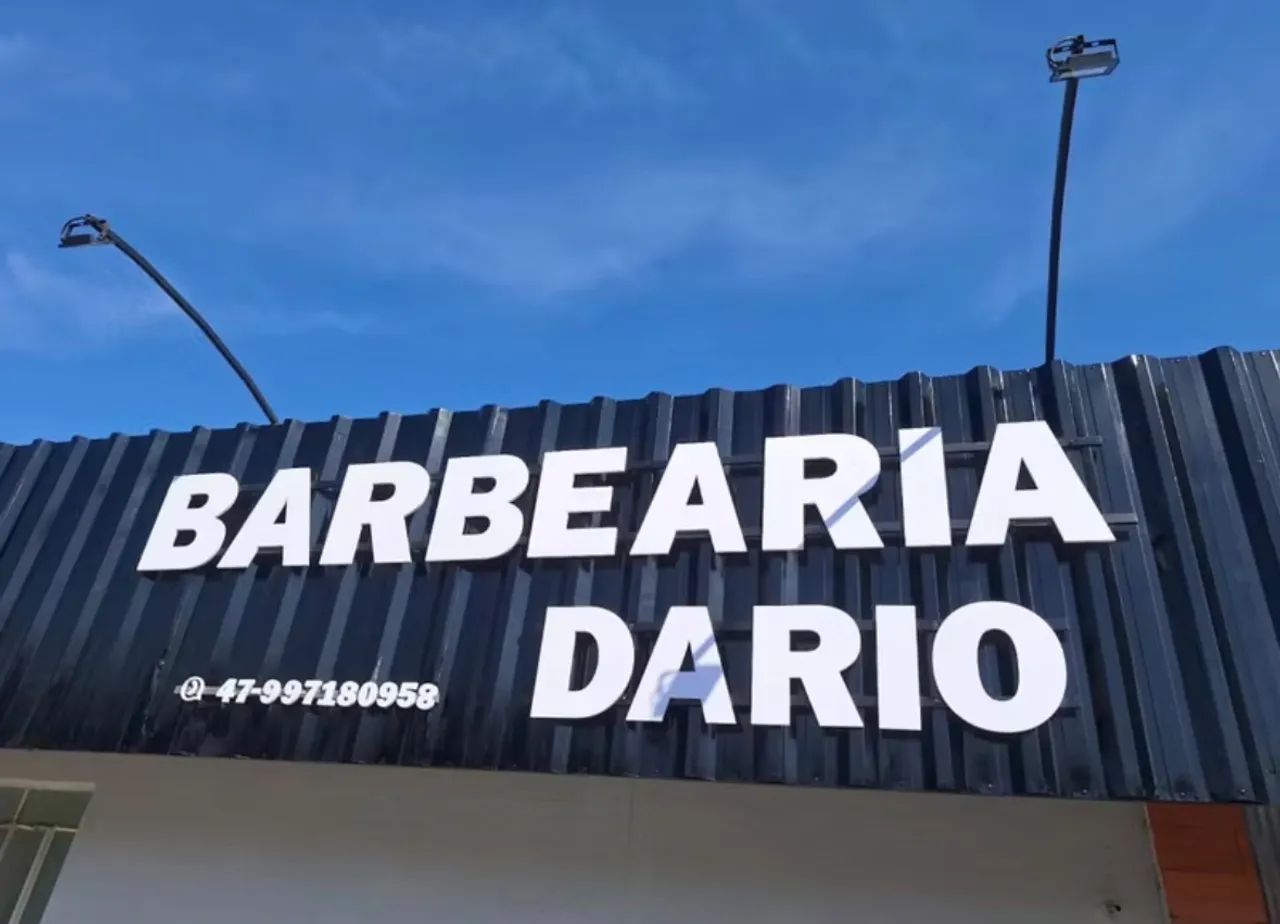Fachada, toldo , cobertura e placas. Tudo para deixar sua comunicação visual top - Foto 3