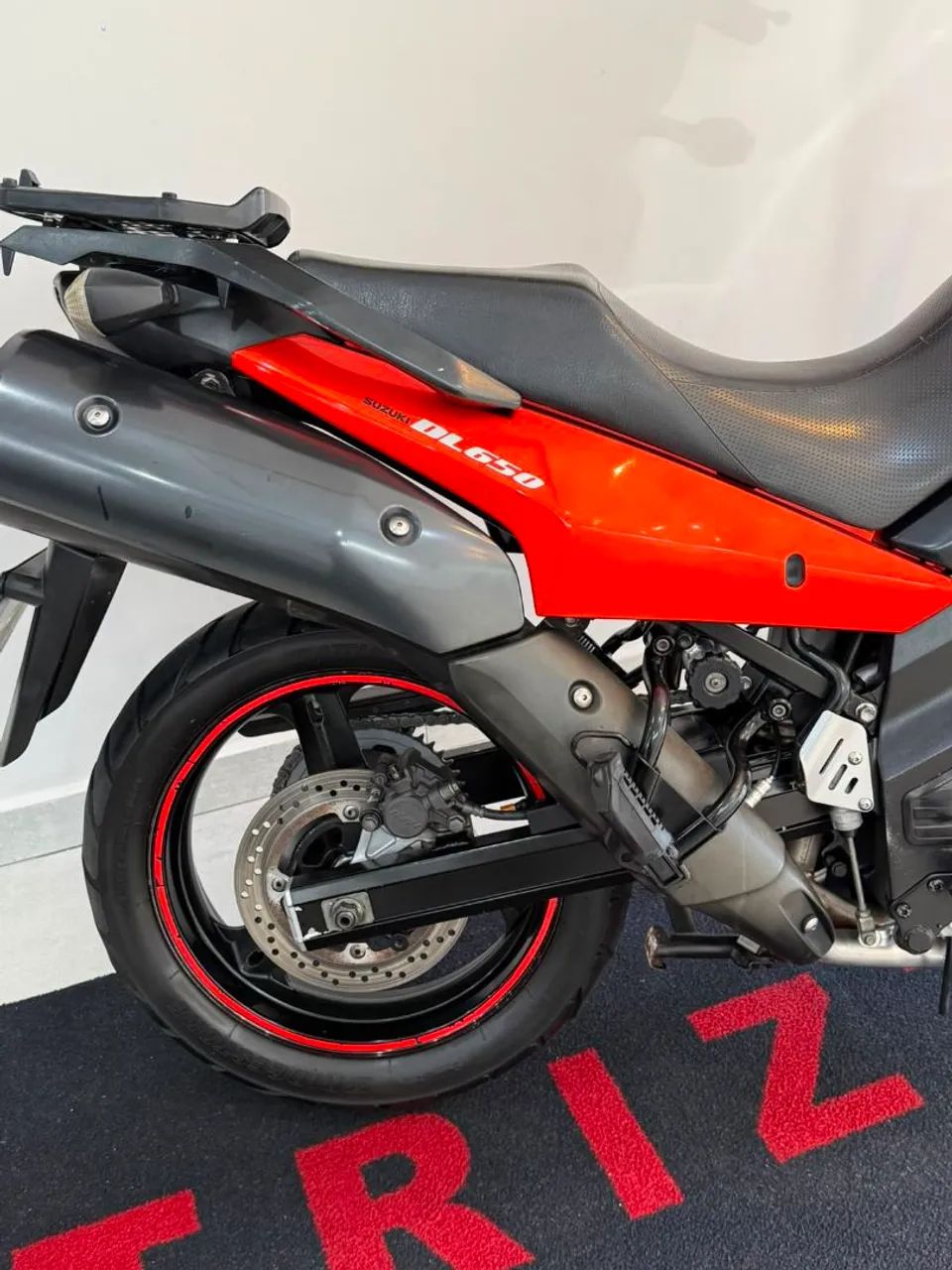 DL 650 VSTROM 2013 - Foto 3
