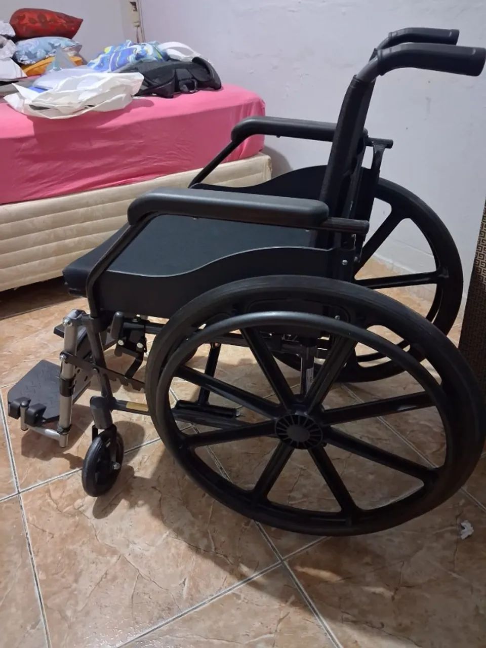 Cadeira de rodas - Foto 4