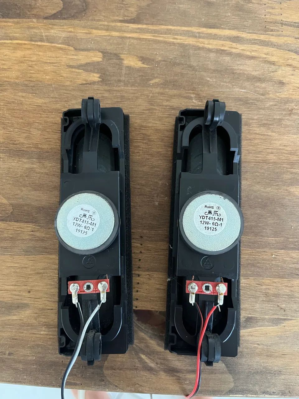 PAR DE ALTO FALANTE L+R TV PHILCO PTV - Foto 2