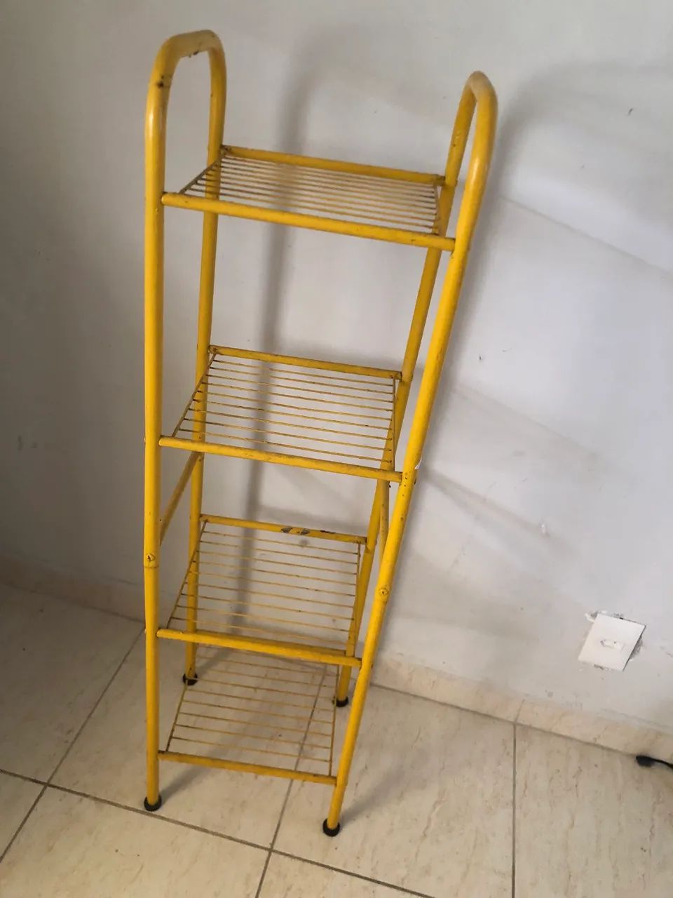 Estantes  - Foto 3