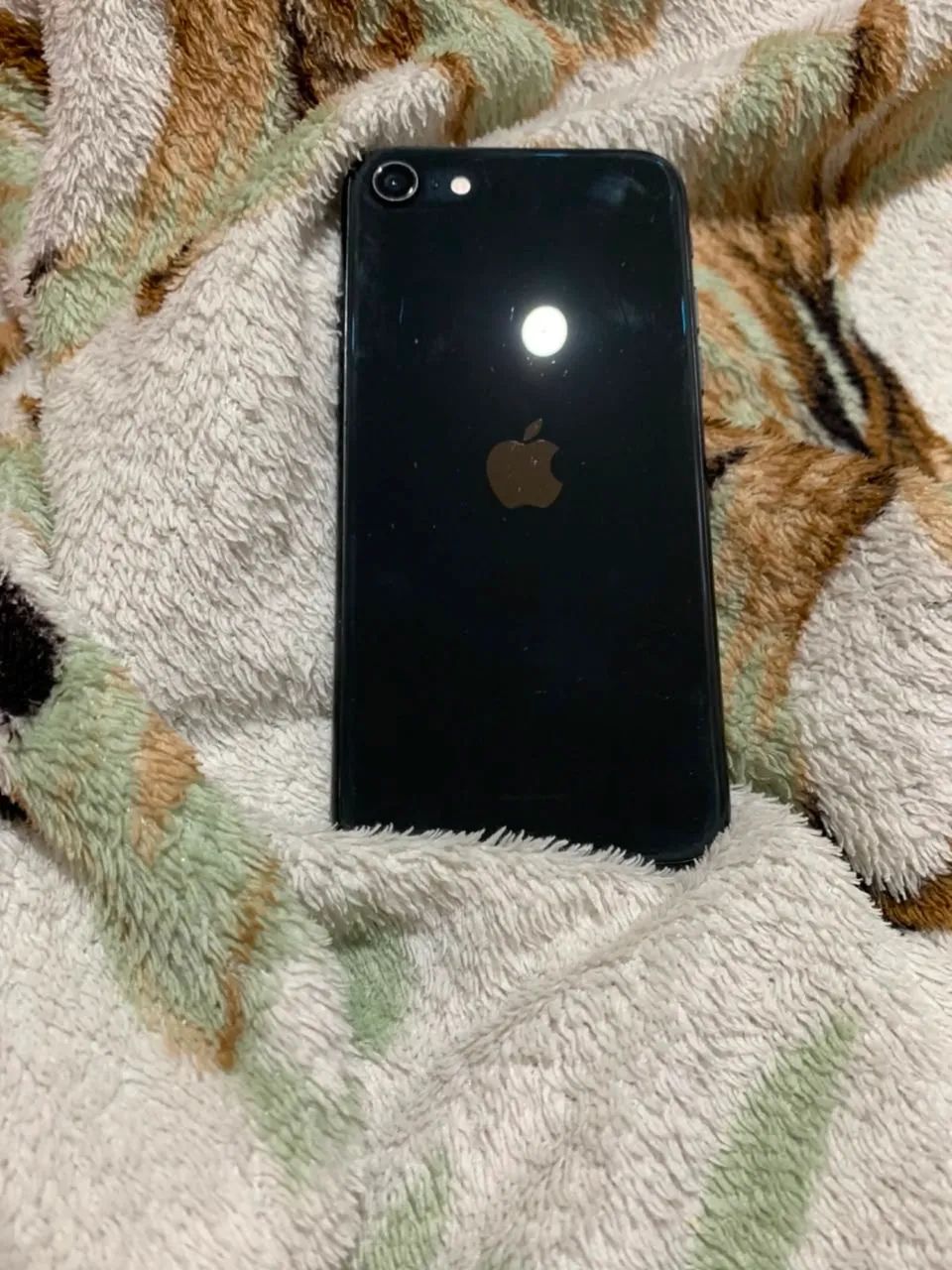 Vendo IPhone SE - Foto 2