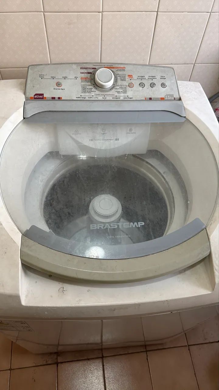 Máquina de Lavar Roupas 