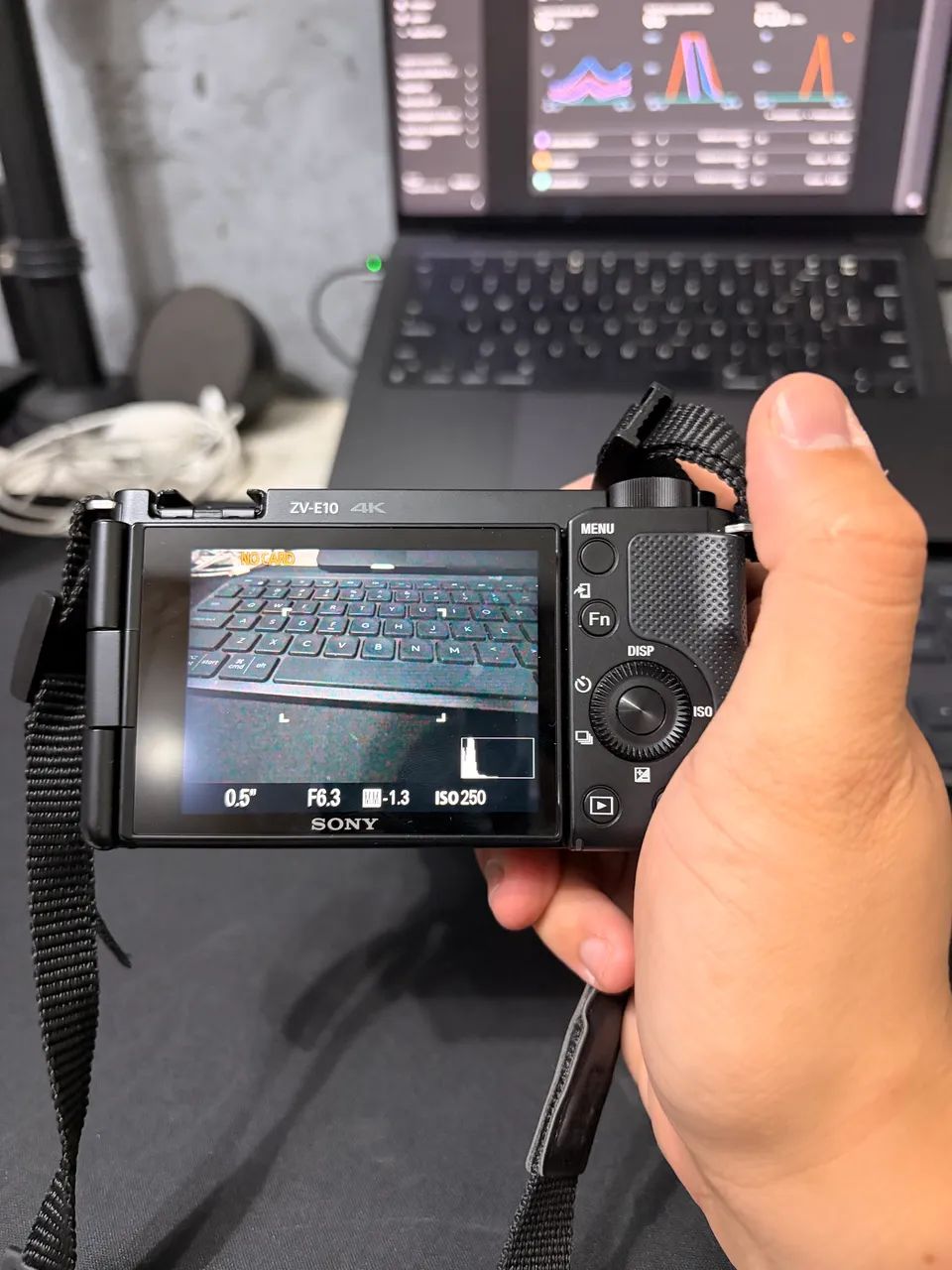 Câmera Sony ZV-E10 Impecável - Completa na Caixa