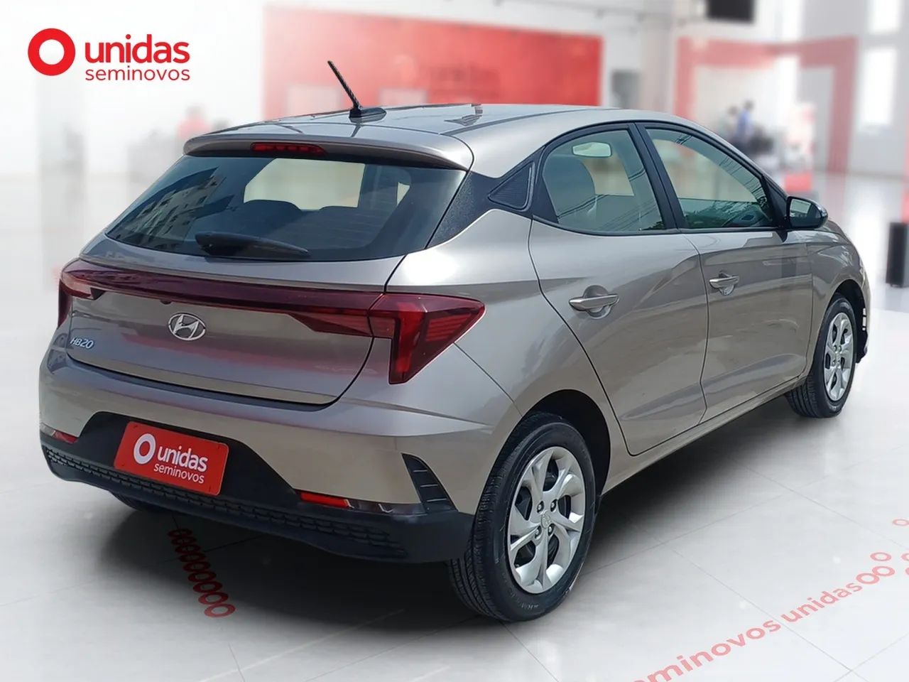 Hyundai HB20 Comfort Plus 1.0 Flex 12V Mec., foto 7 de 16