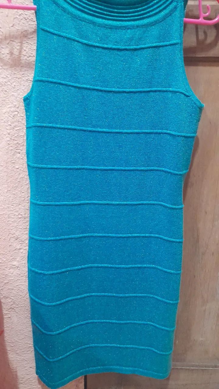 Vestidos seminovos de marca - Foto 2