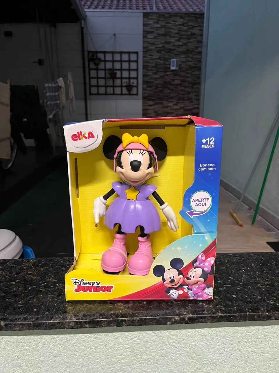 Boneca Minnie patinadora