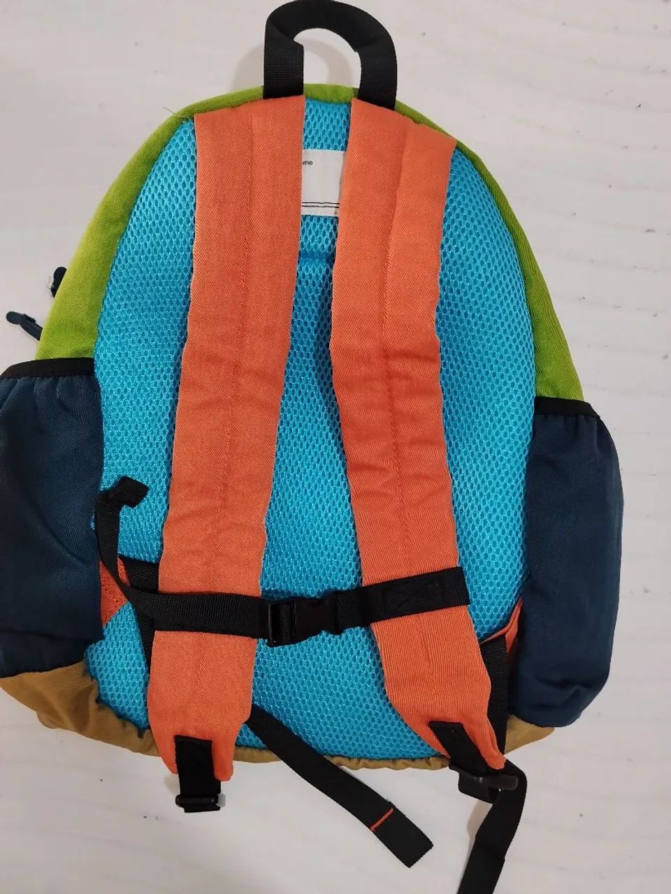 Mochila infantil colorida  - Foto 2