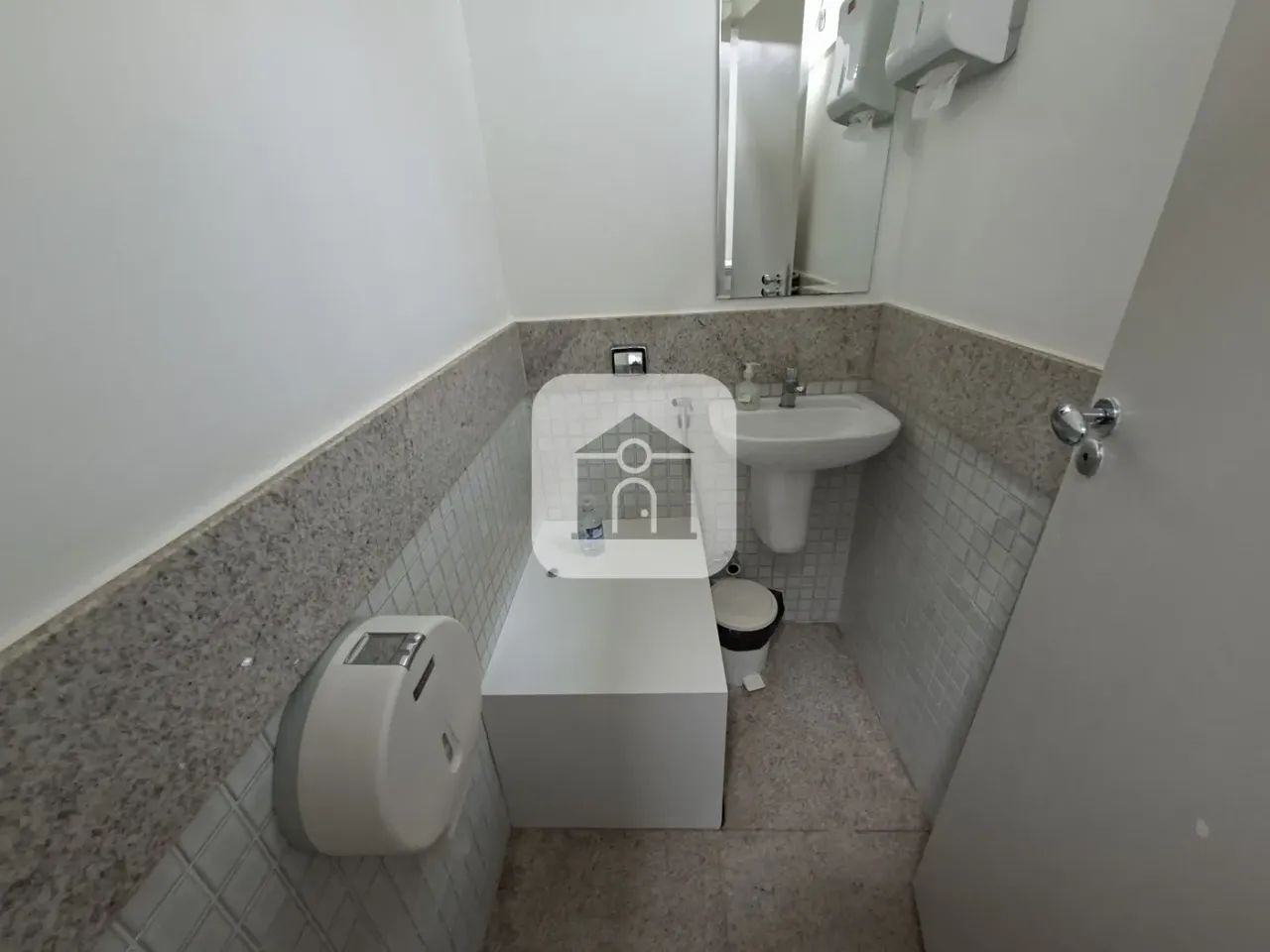 Sala comercial para locação no bairro Santa Maria - Foto 4