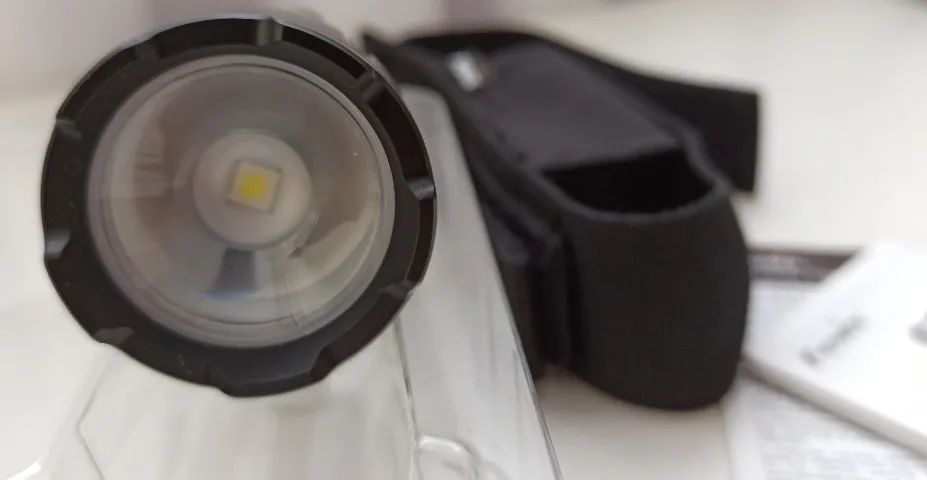 Lanterna Tática Original Fenix Fd-41 900 Lumens - Foto 3