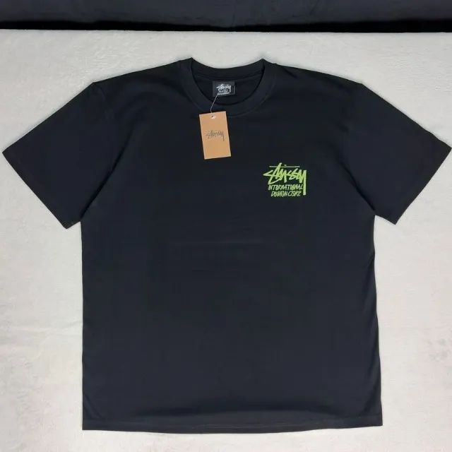 camiseta stussy man is least himself preta