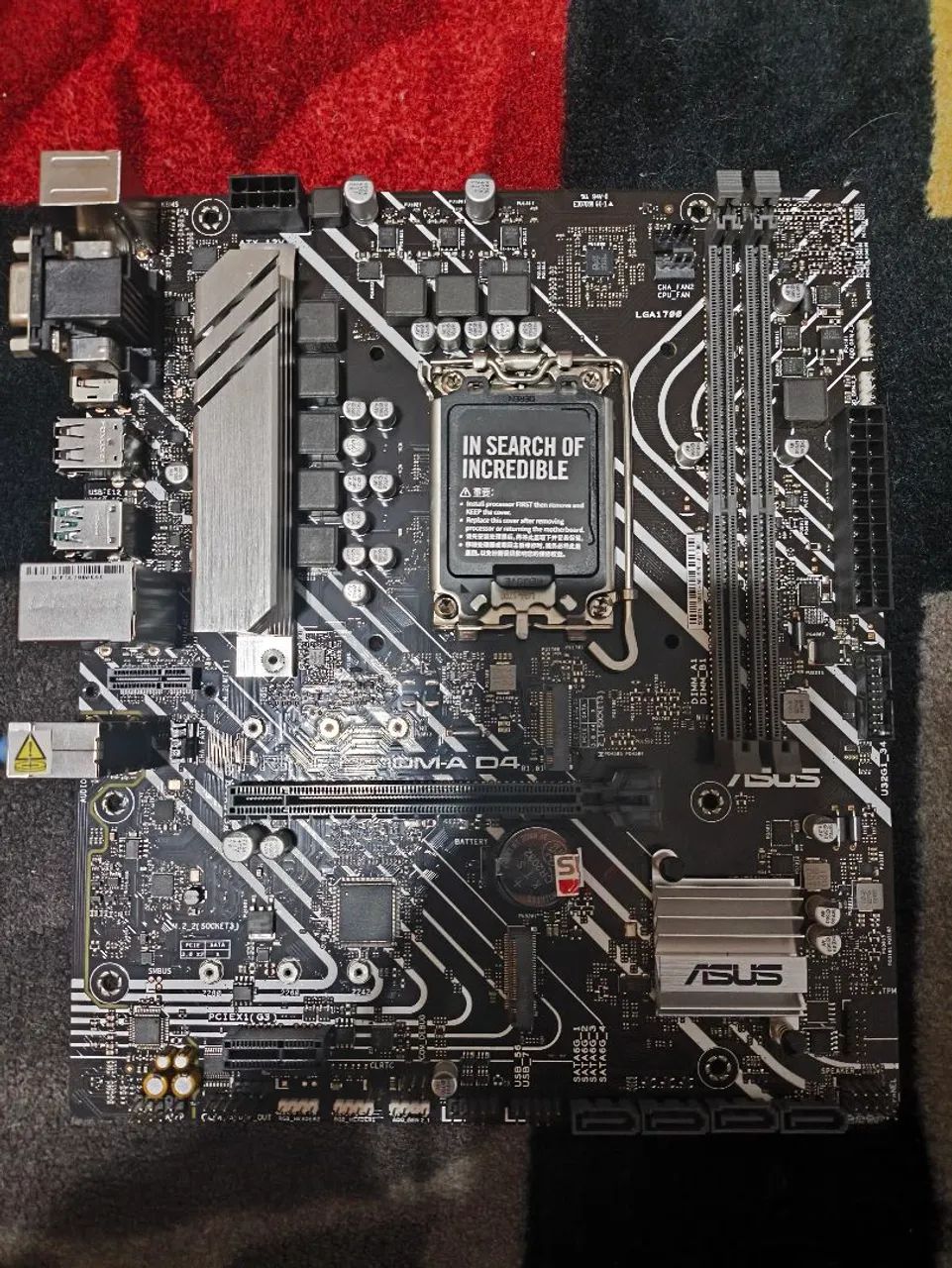 Placa mãe Asus h610m ddr4 lga1700