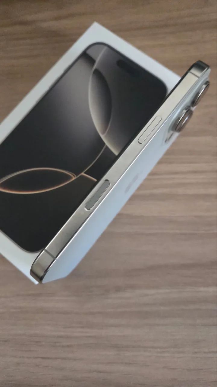 iPhone 16 PRO