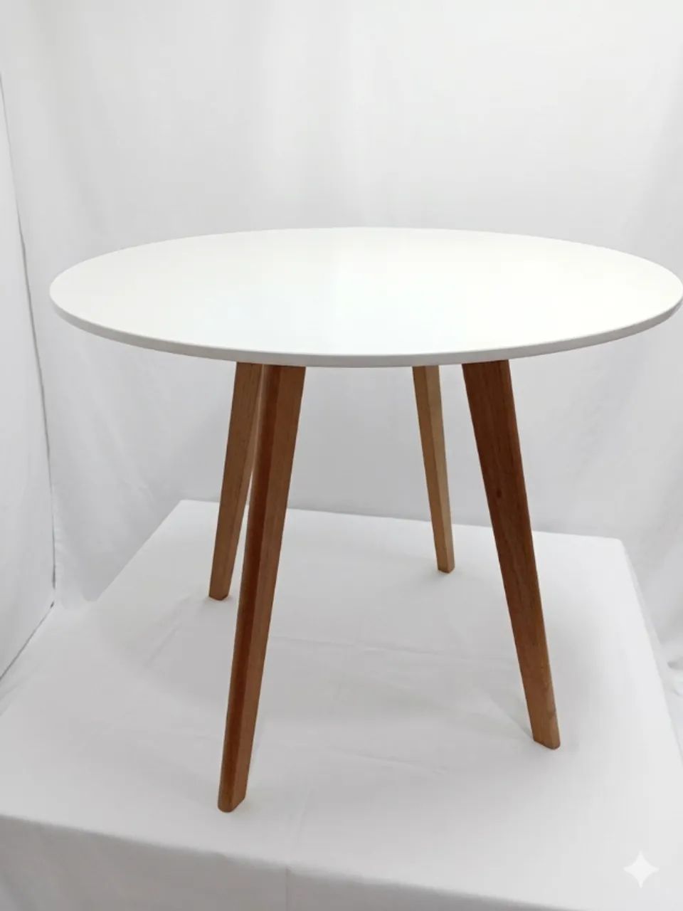 Mesa Redonda 88cm Design Charles Eames - Foto 2