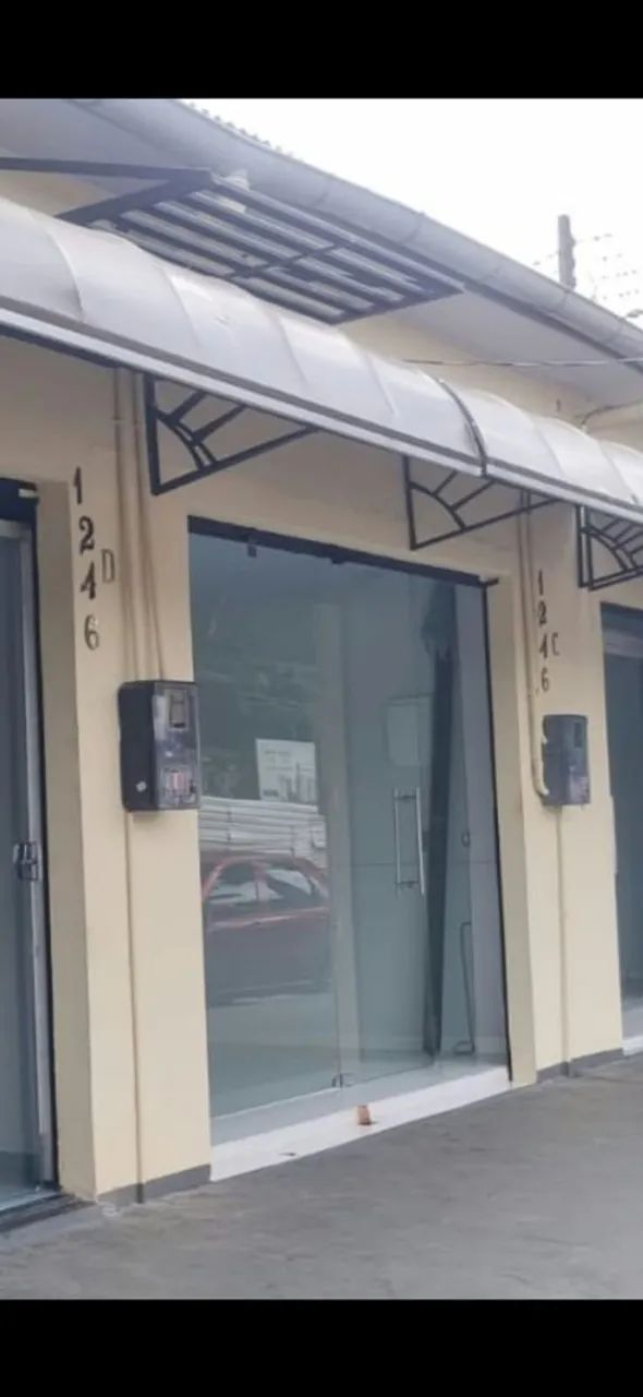 Loja na Av. Tavares Bastos 1246 