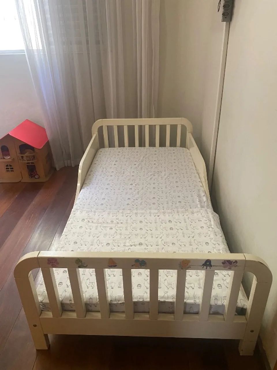 Cama infantil com colchão  - Foto 2
