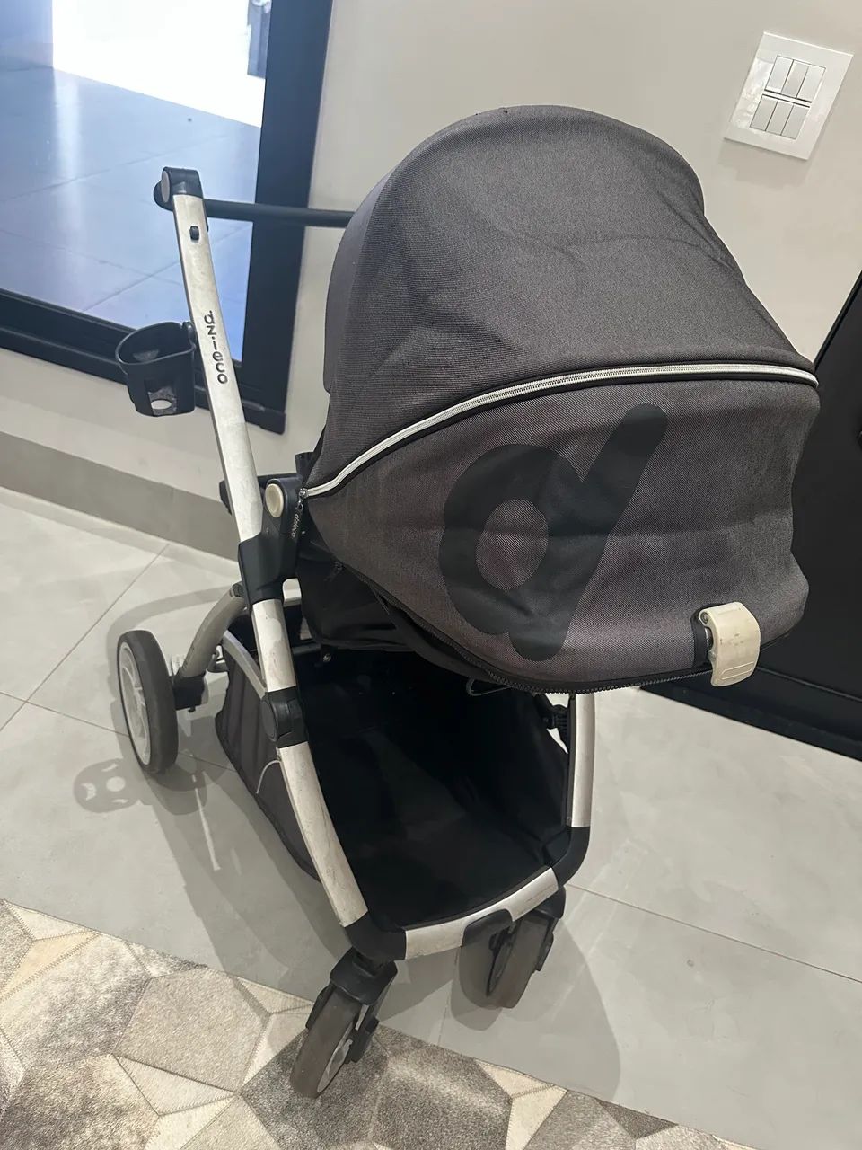 Vendo Carrinho de bebê Dzieco!! - Foto 5