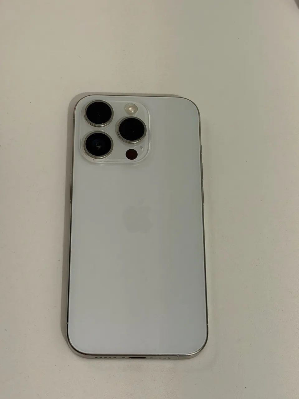 iPhone 15 Pro 256 - Foto 2