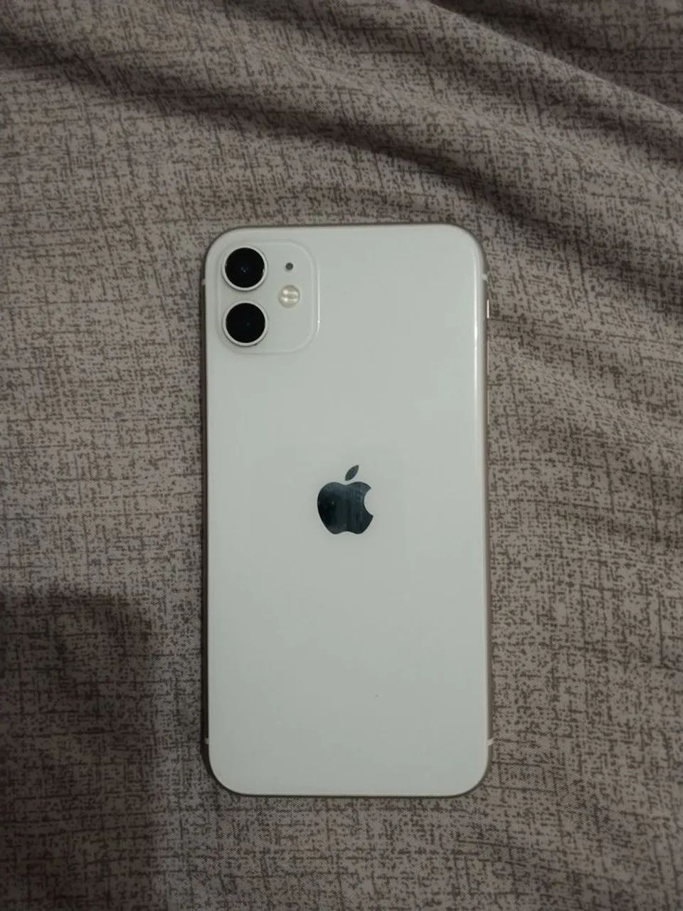 iPhone 11 128GB Branco | Original | Face ID OK | 71% Bateria