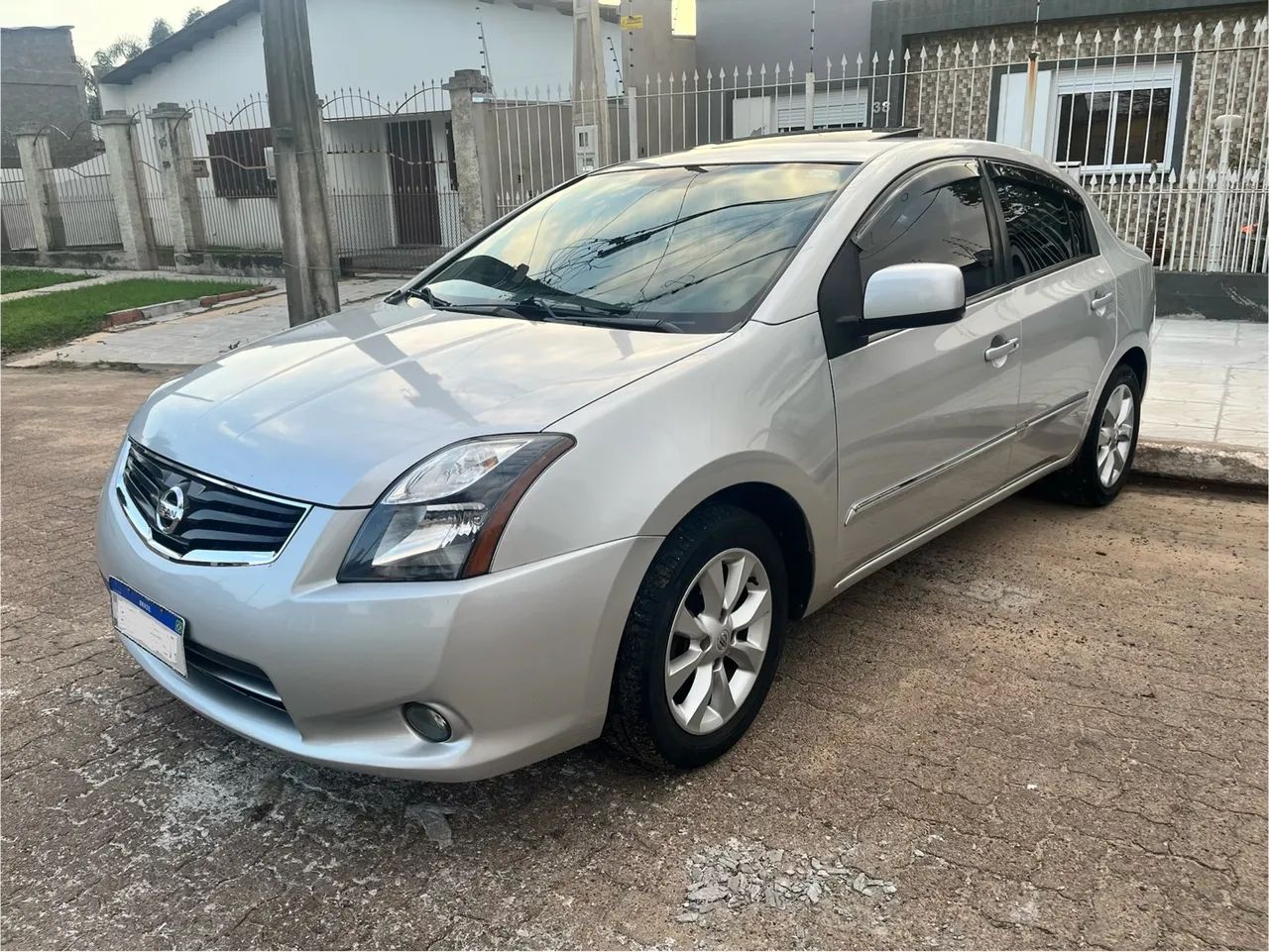 Nissan Sentra 2.0/ 2.0 FLEX FUEL 16V AUT. 2013