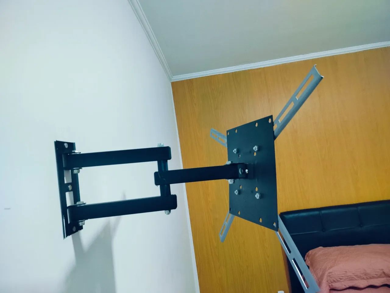 Suporte De TV universal - Articulado de 14 a 58 Polegadas, braço longo cor preta. - Foto 5