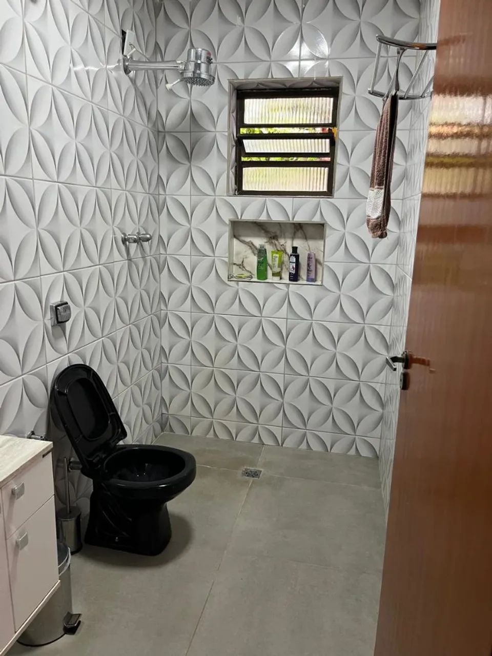 VENDO CASA ESPAÇOSA  - Foto 3