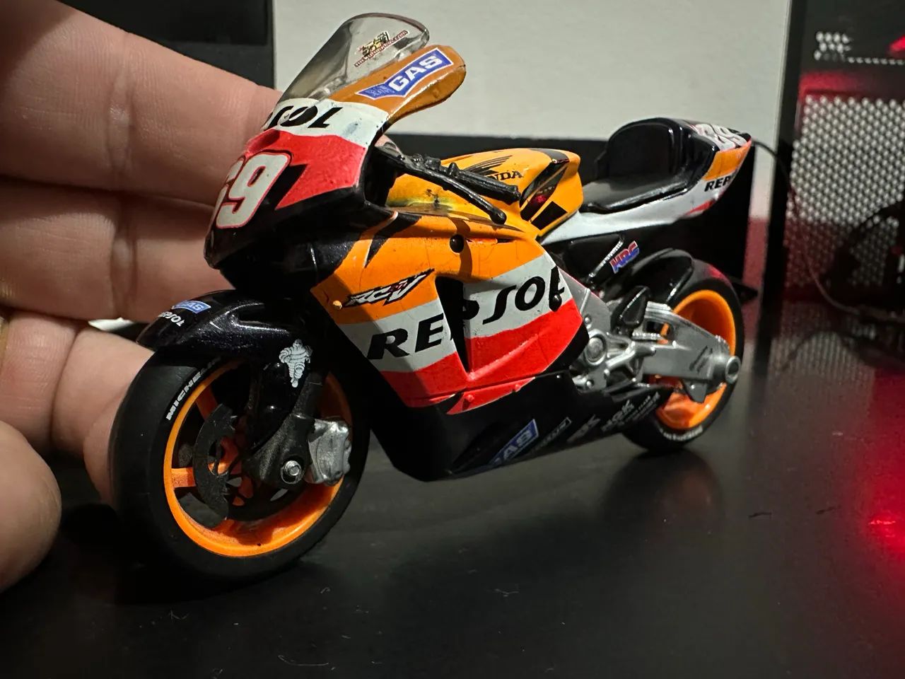 Miniatura Maisto Honda Repsol 