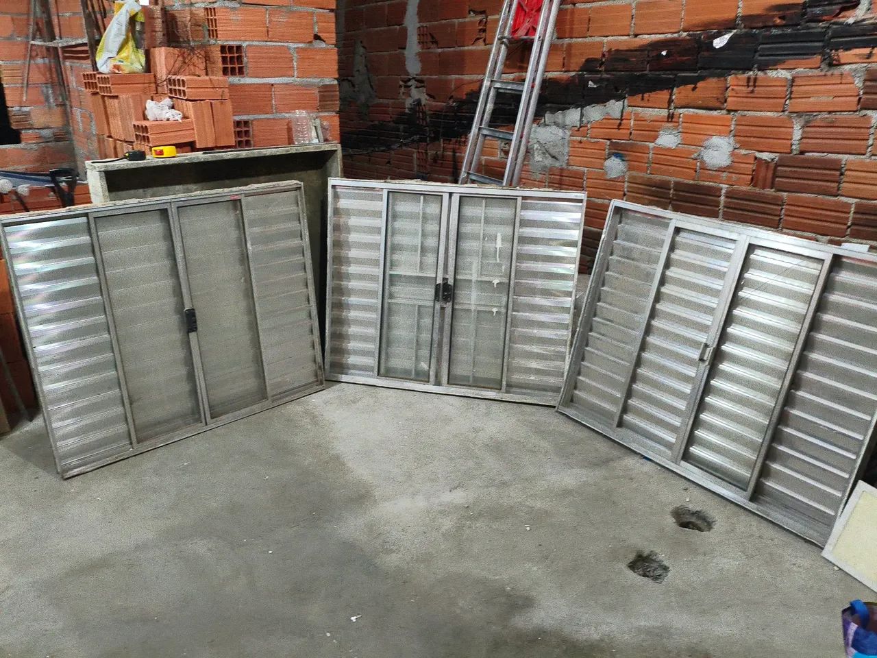 Venetian Window65115635243778124