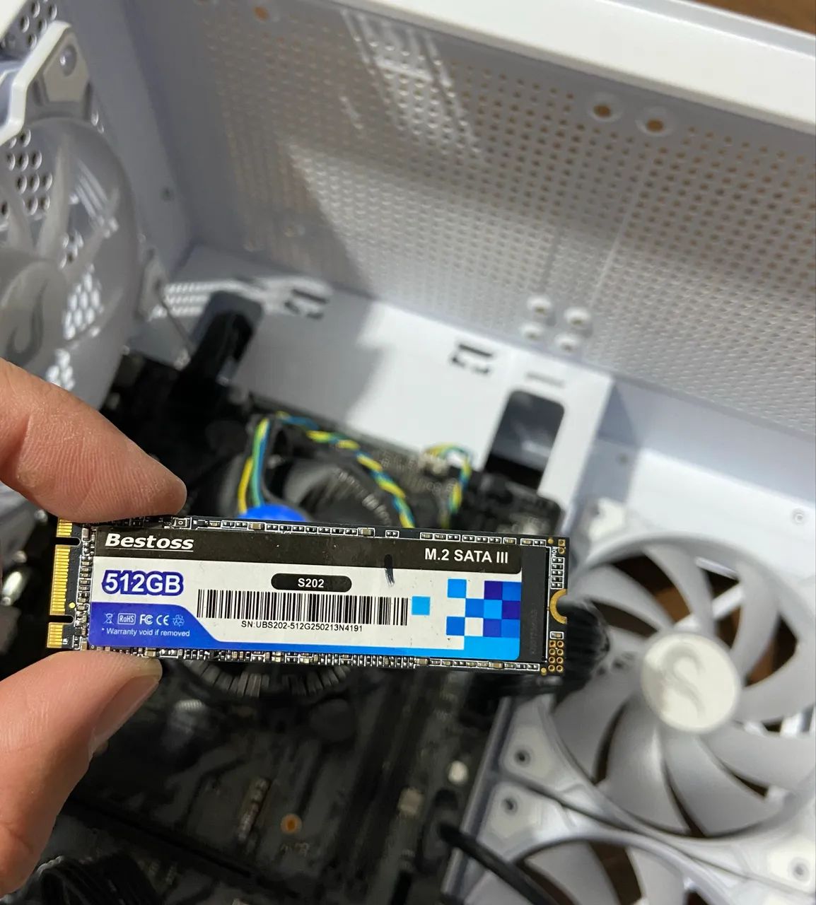 SSD M.2 SATA III - 512GB - Foto 3