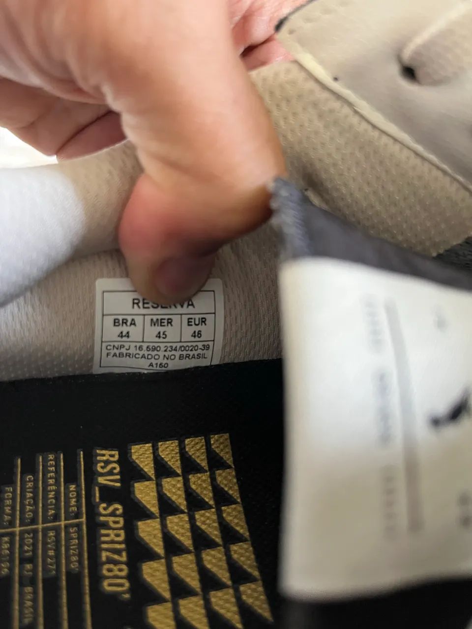 Vendo tênis reserva spriz 80 preto  - Foto 4
