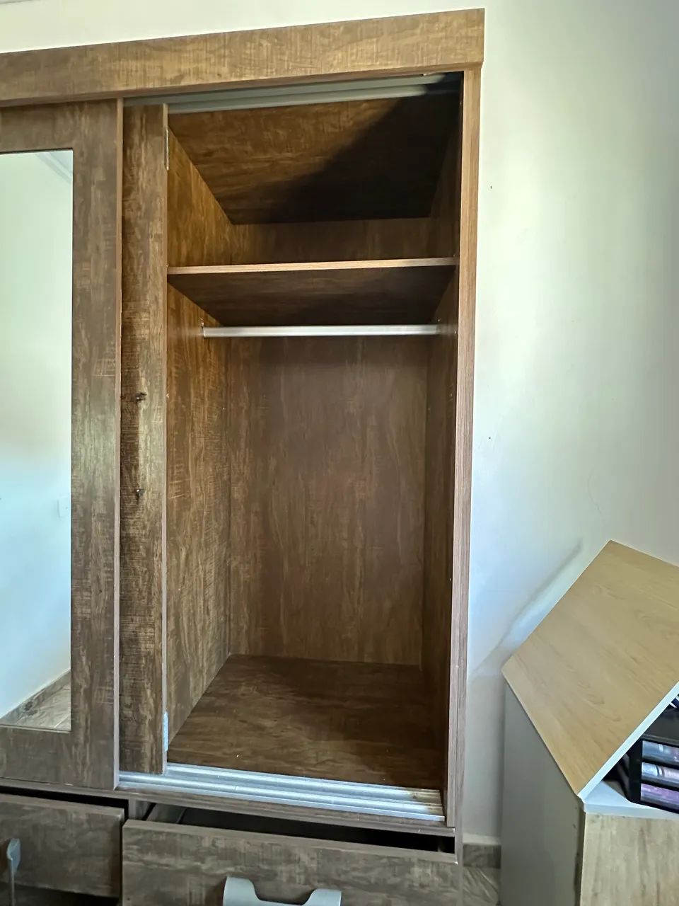 GUARDA-ROUPA À VENDA  - Foto 4