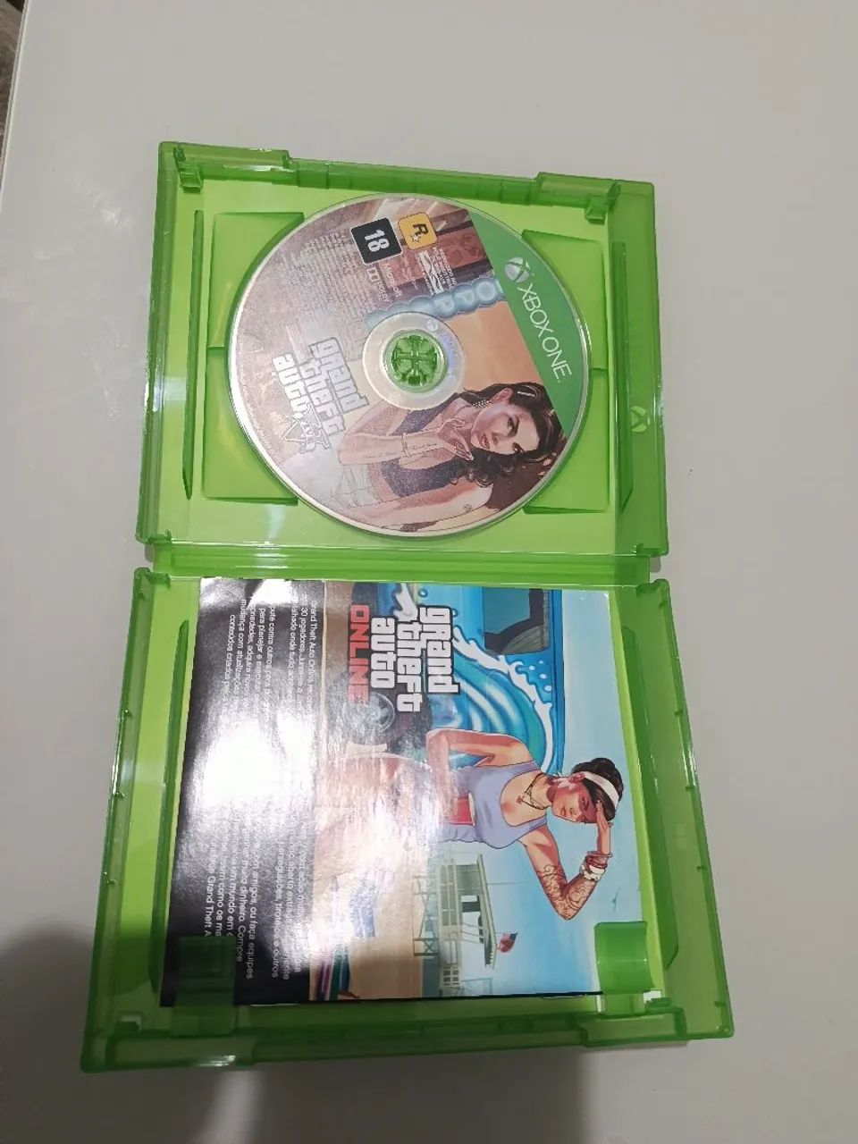 GTA V PREMIUM EDITION XBOX ONE - Foto 2