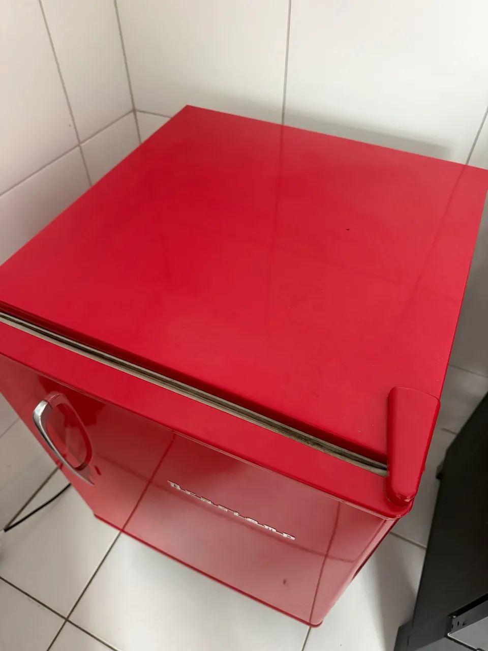 Frigobar Brastemp Retrô 76 Litros Classic Red - Foto 3