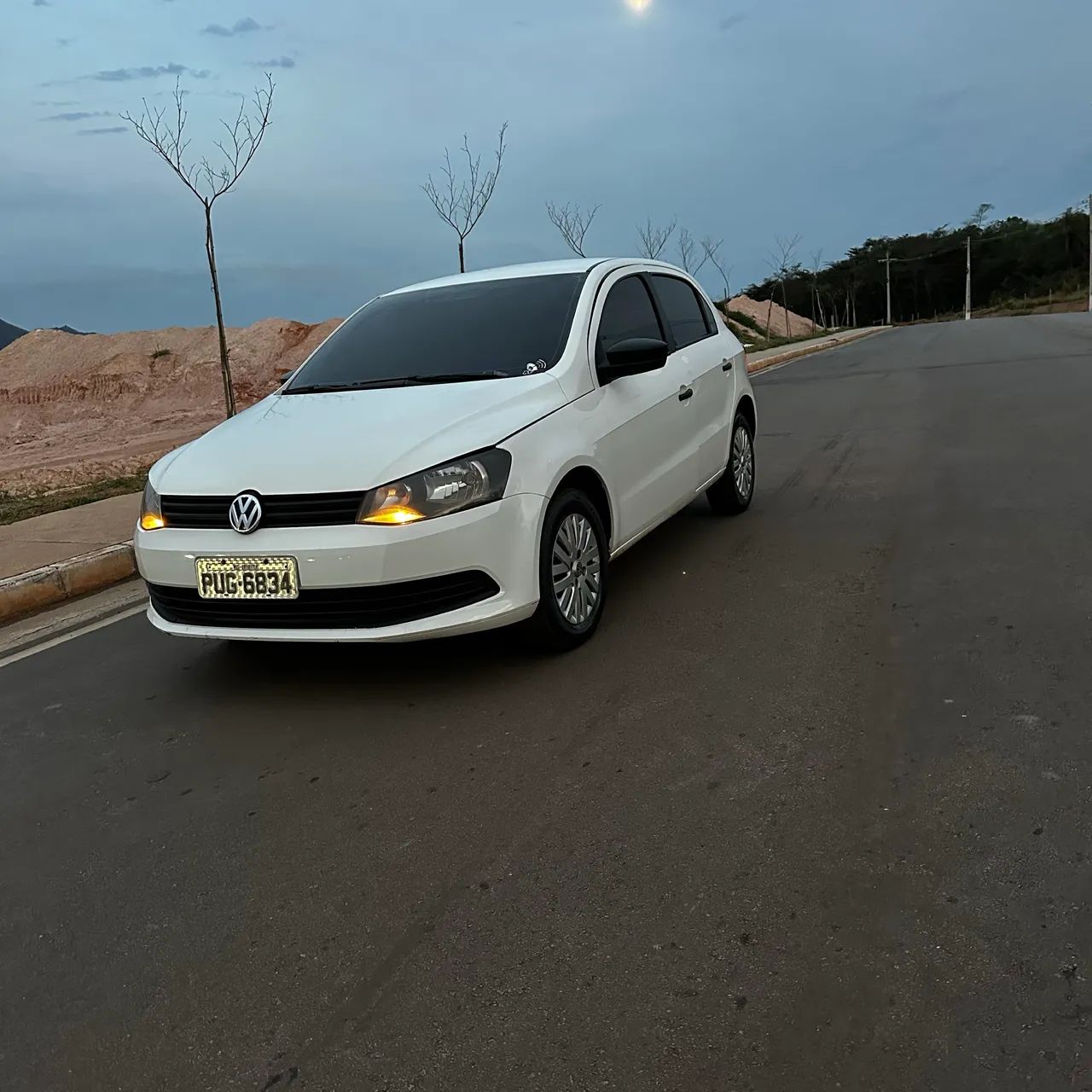 Volkswagen Gol GOL TRENDLINE 1.0 T.FLEX 8V 5P 2015