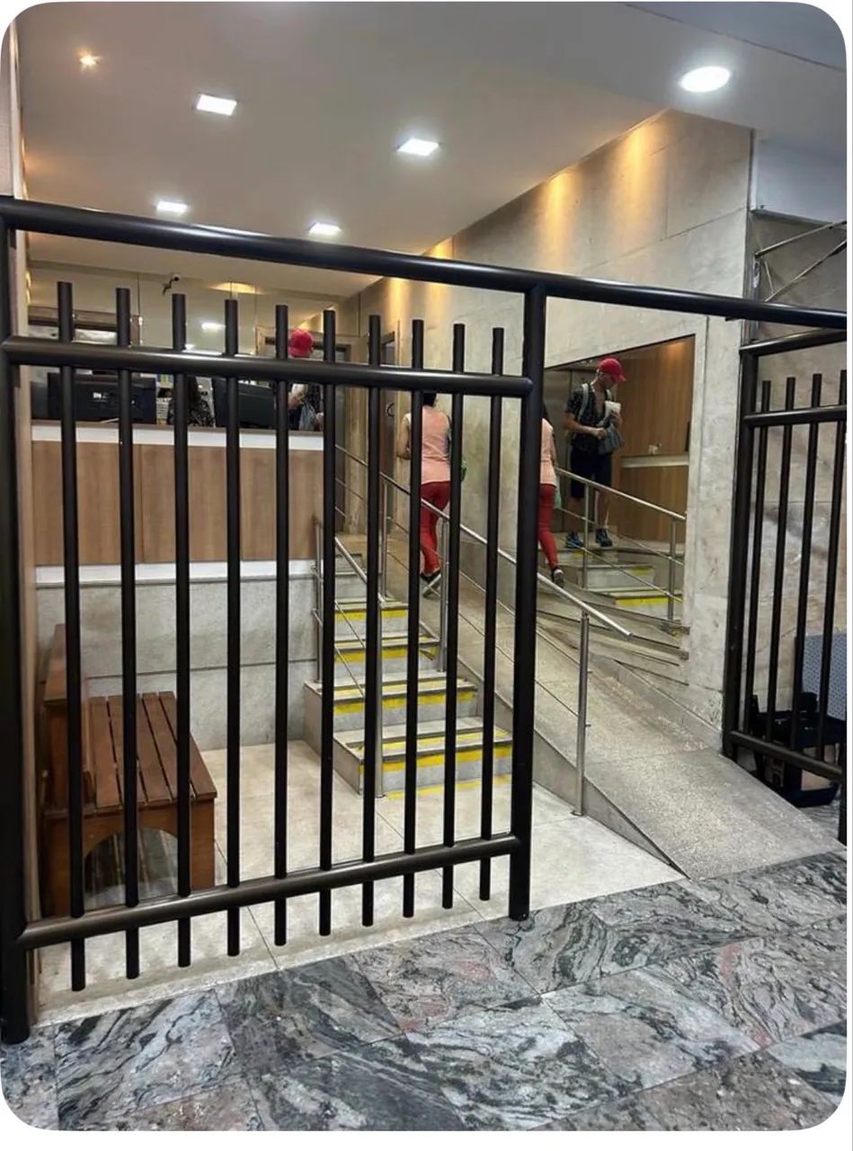 Alugo apartamento no coração de Copacabana a 200 metros da praia posto 5