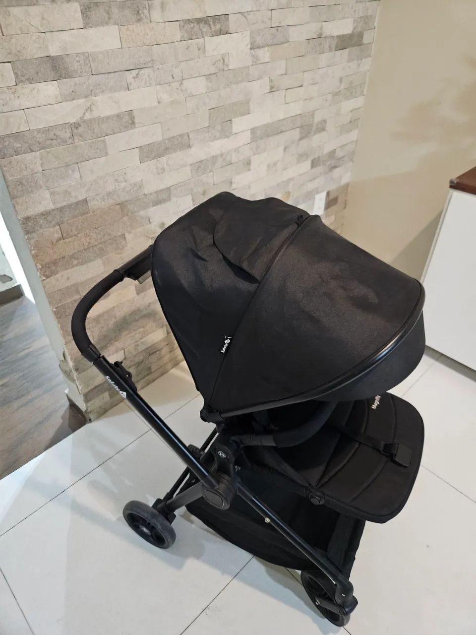 Vendo carrinho de bebê com Moisés da Safety 1. - Foto 5