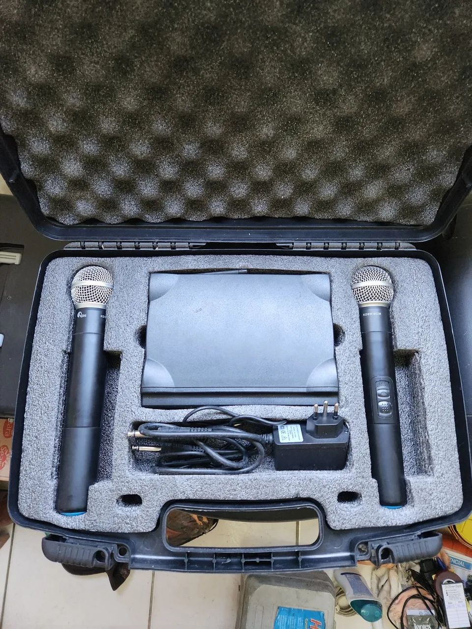2 Microfones kadosh kdsw - 402M sem fio semi-novos - Microfones e