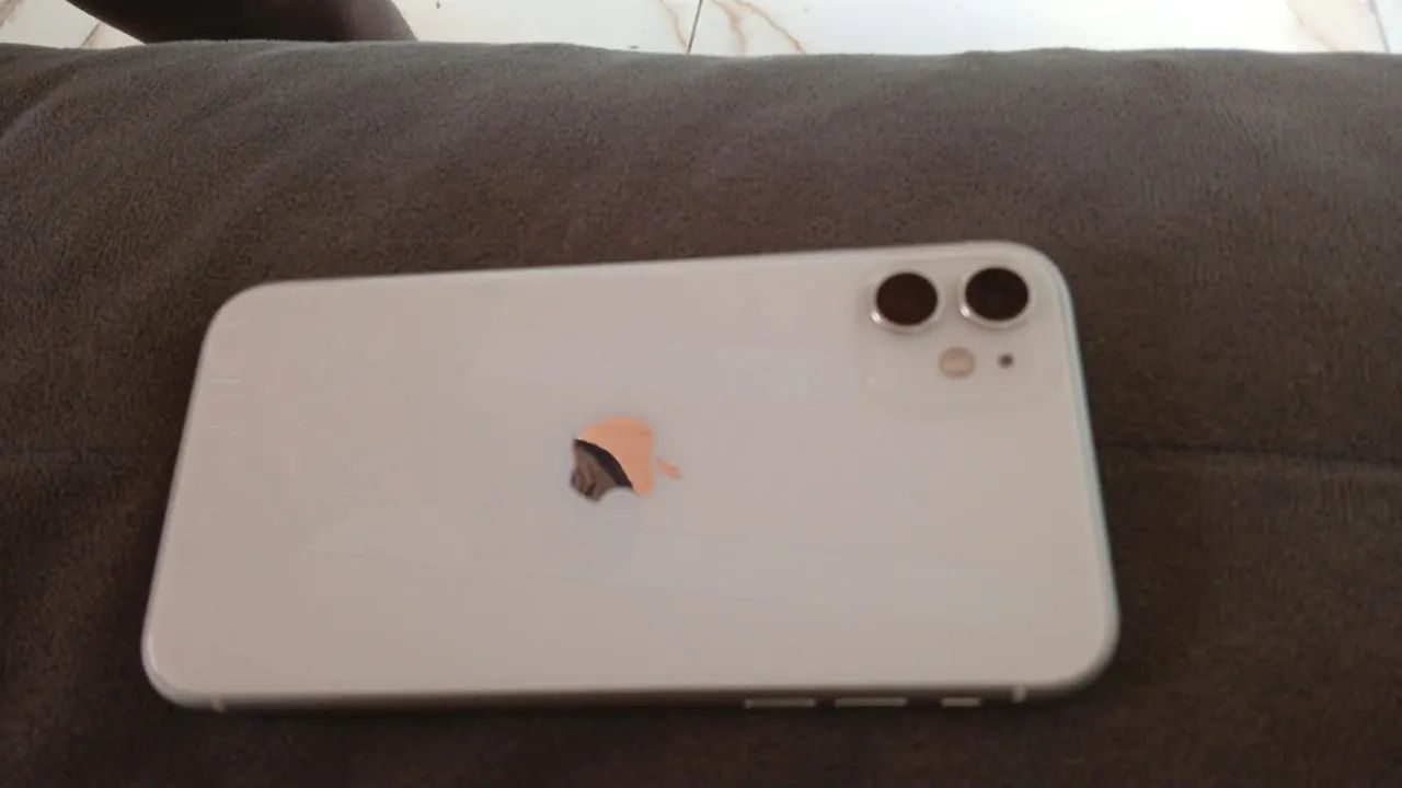 IPHONE 11 128GB - Foto 2