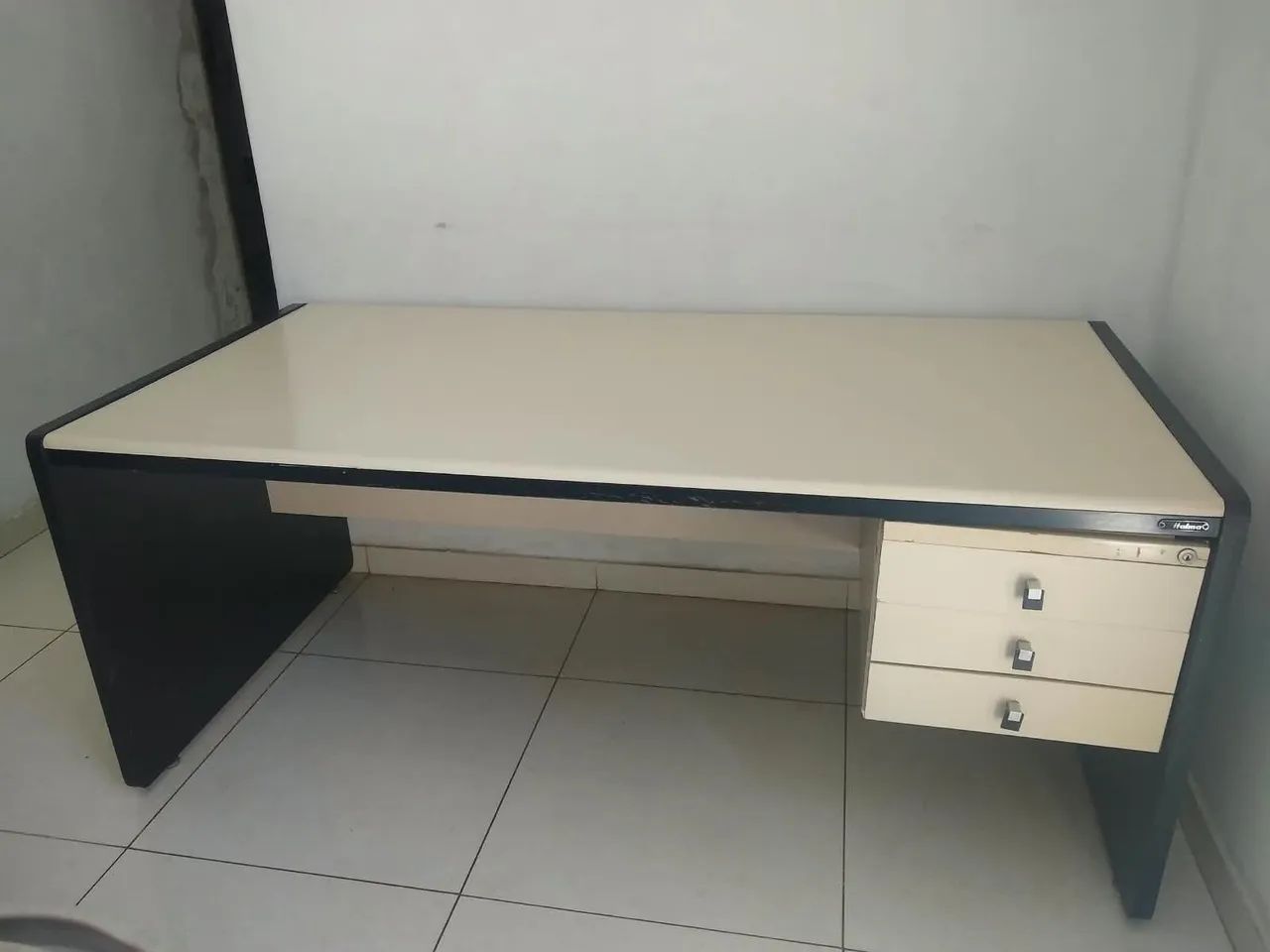 Mesa de escritorio - Foto 3