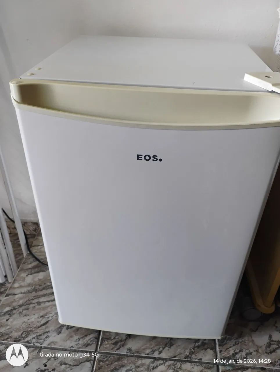 Frigobar MARCA EOS
