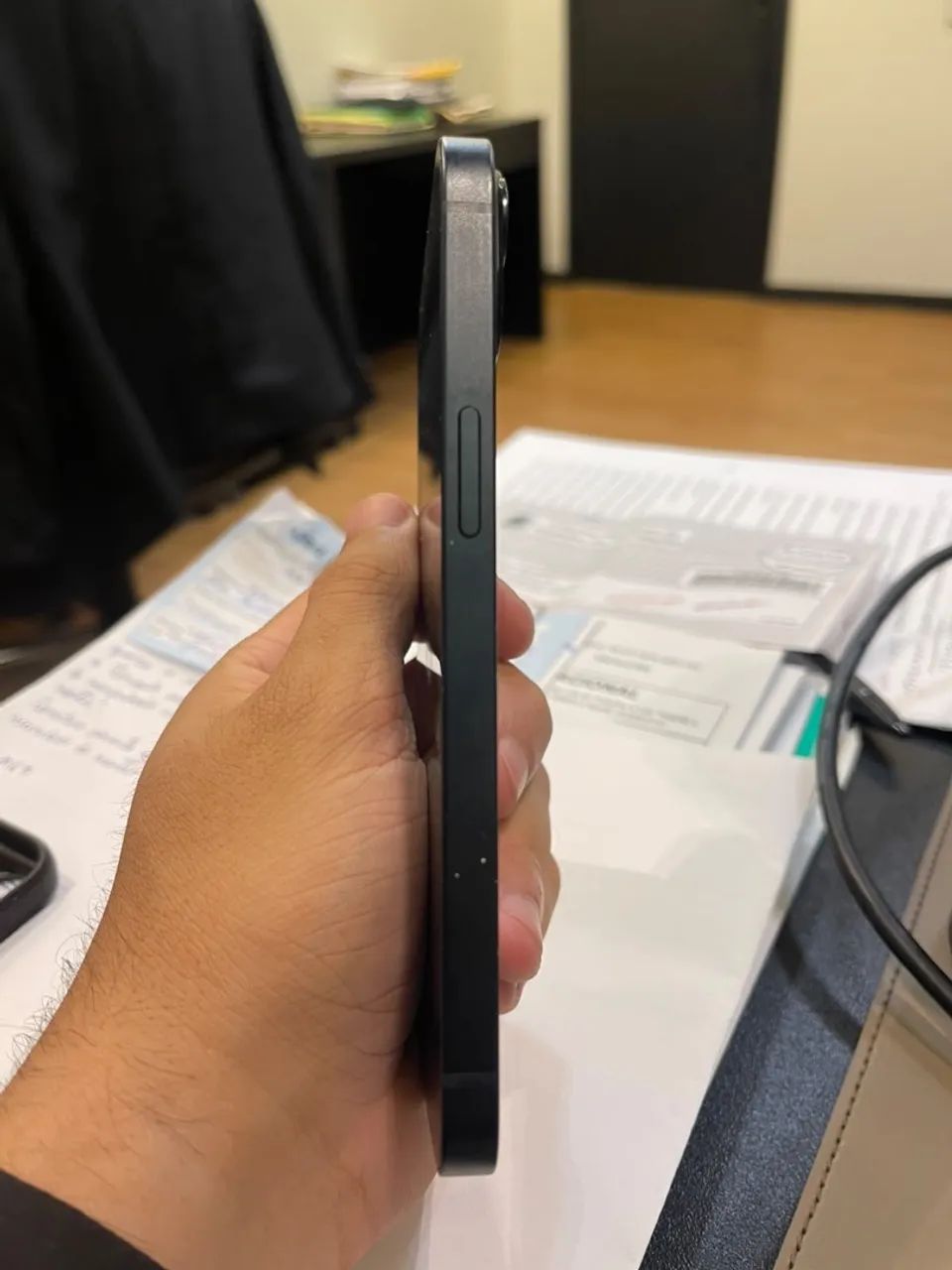 IPHONE 13 - 256gb - SEMINOVO - Foto 3