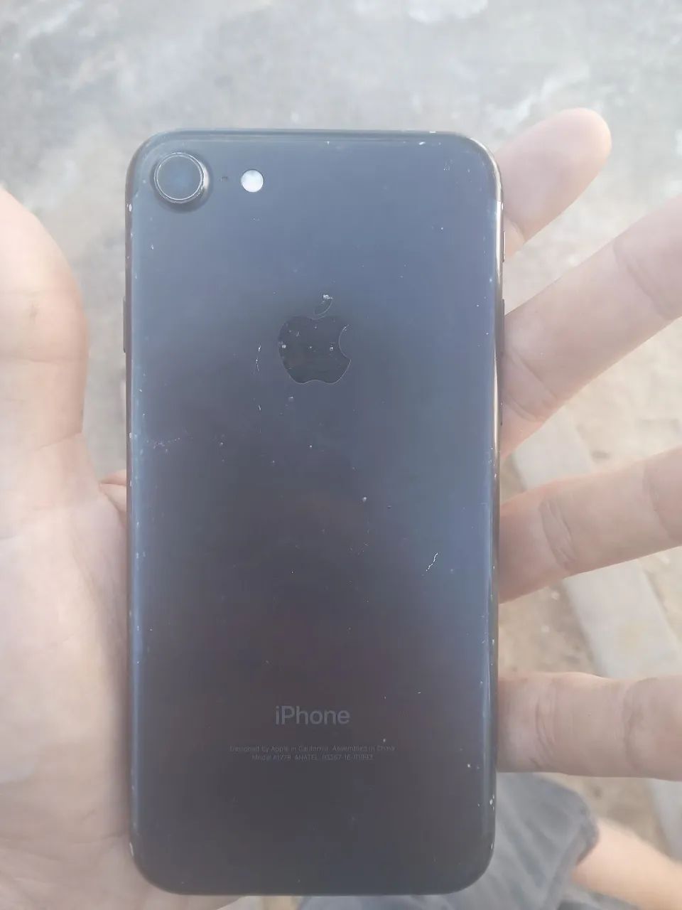 Celular iPhone 7 128 gb  - Foto 2