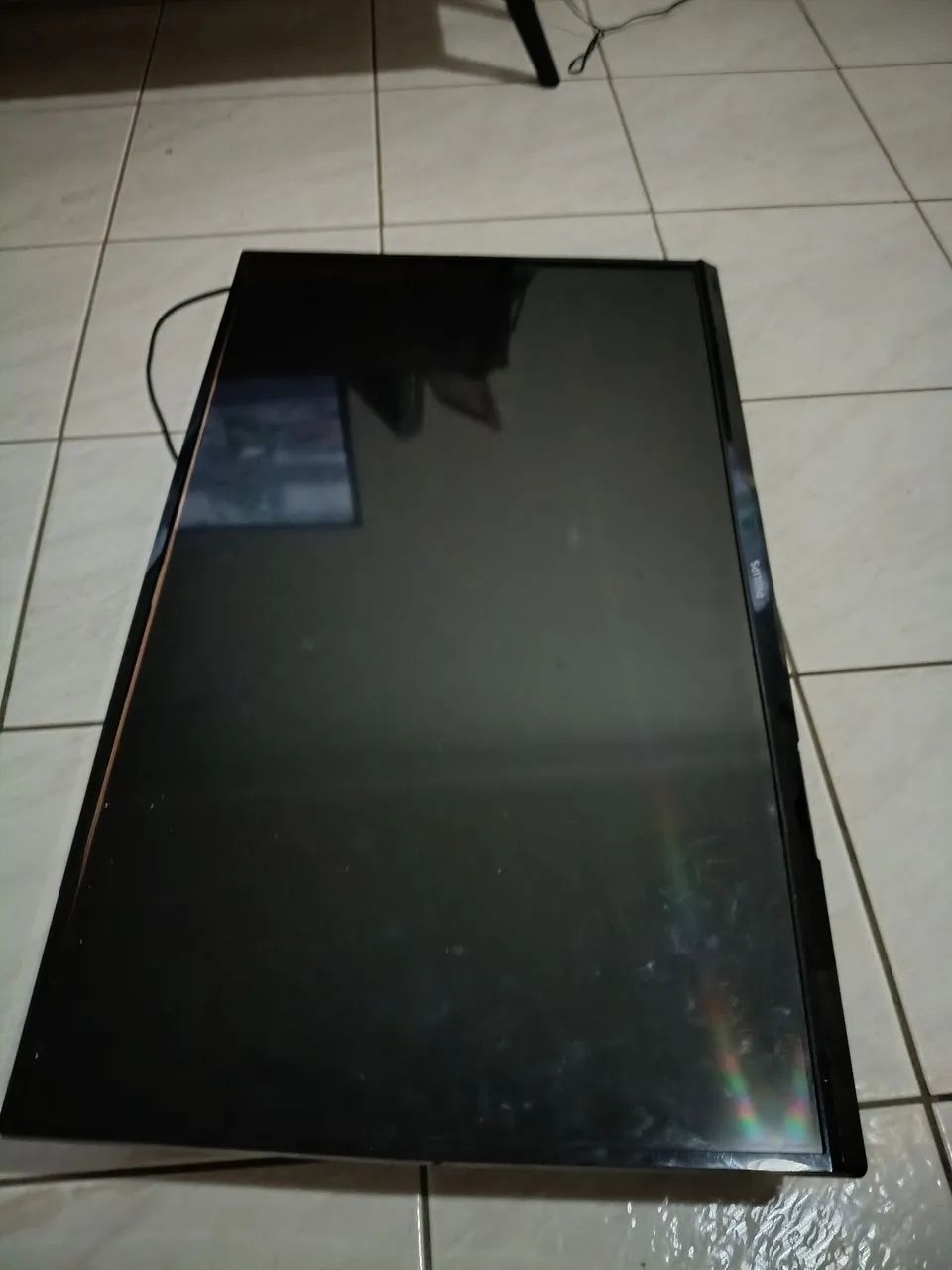 TV PHILIPS 32 POLEGADAS PARA RETIRAR PEÇA OU PARA QUEM QUEIRA CONSERTAR - Foto 4