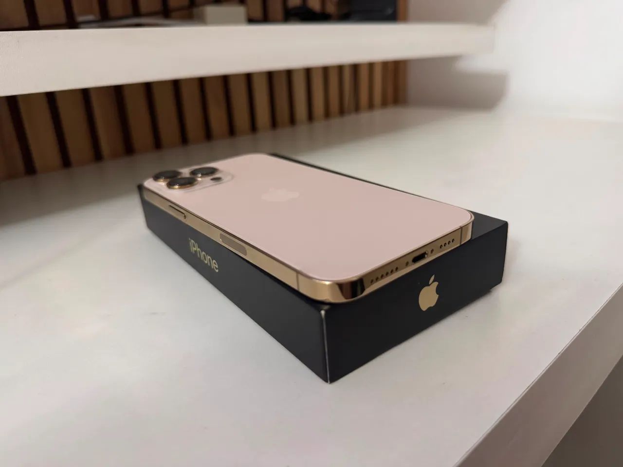 iPhone 13 Pro Max 128gb Bateria 84% - Celulares e Smartphones
