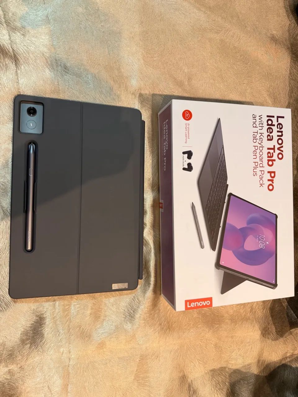 Lenovo Idea Tab Pro + Teclado + Caneta