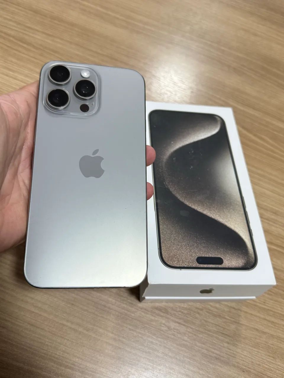 iPhone 15 Pro Max 512 bateria 89% - Celulares e Smartphones